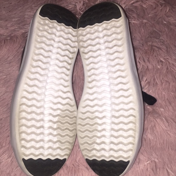 Cole Haan black and white lace up leather shoes 6b - Picture 3 of 8